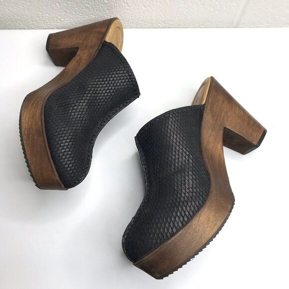 Trask Womens "Gwen" Mule Clogs Black Reptile Leather Platform Heel Size 10 - Picture 1 of 13